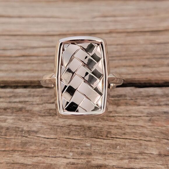 Elle Sterling Herringbone Basketweave Rectangle Ring NWOT - Picture 3 of 10